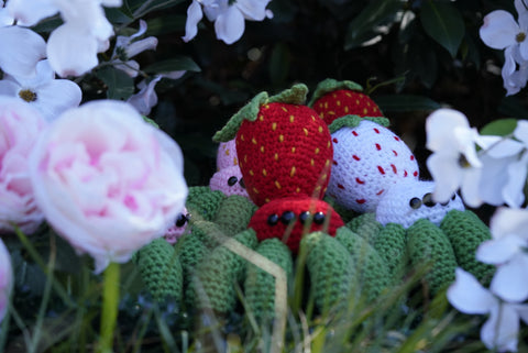 Strawberry Spider - Crochet